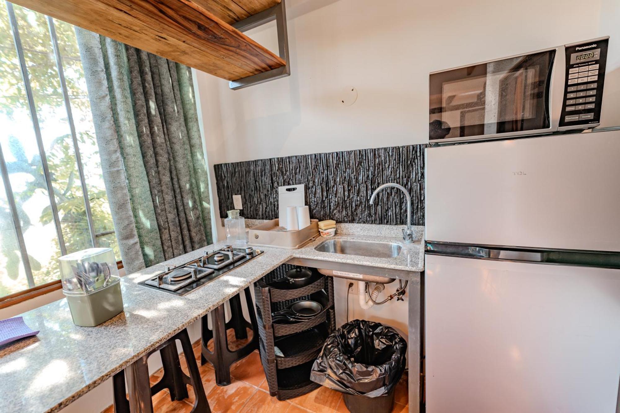 Hotel Nantu Hosteria Puerto López エクステリア 写真